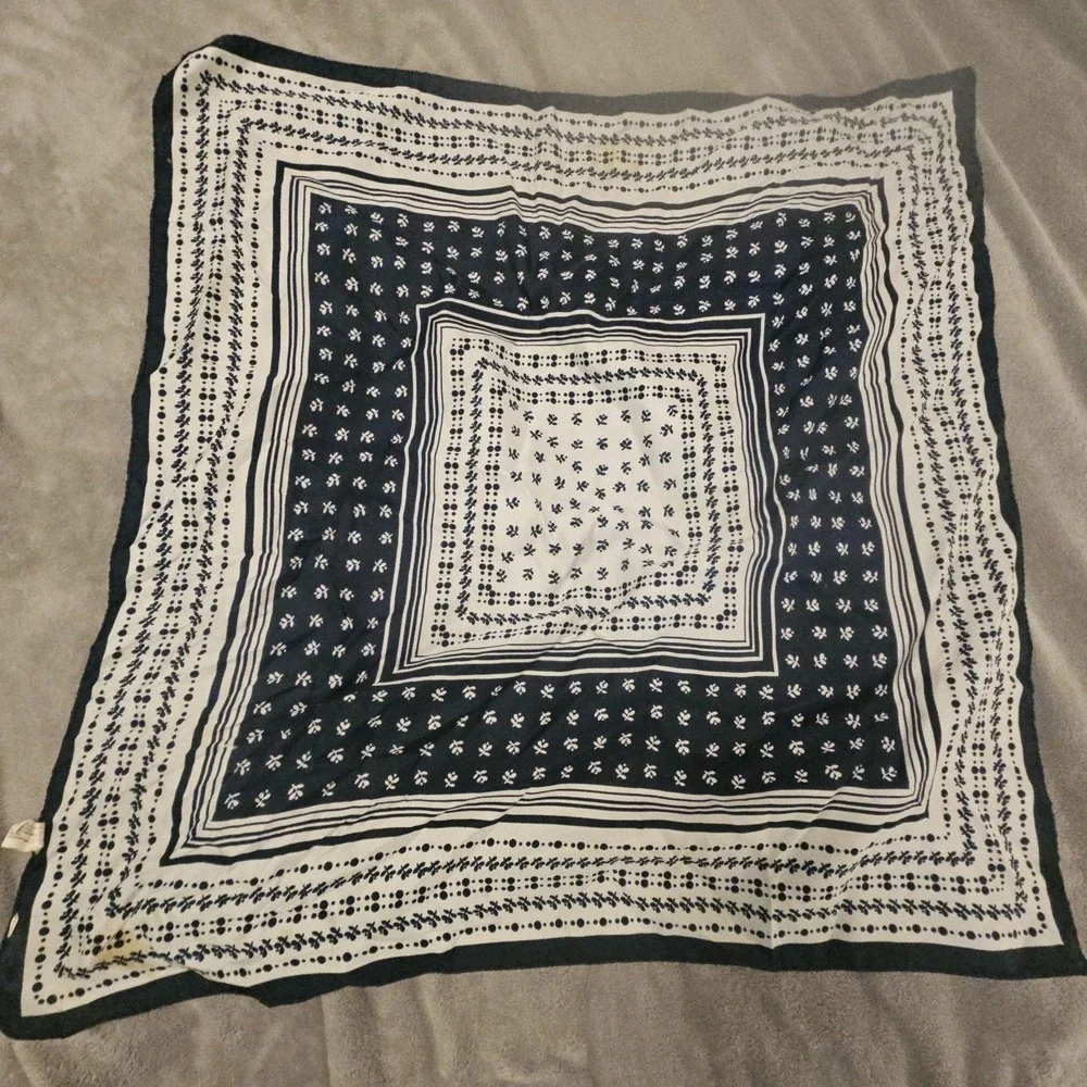 Blue Printed Scarf‎ Made In Italy Polyester Square Scarf